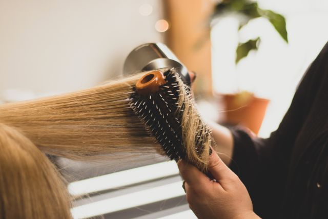 Future of smart hair salon booking systems